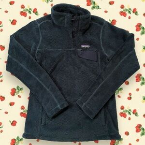 Patagonia Dark Green Fleece Jacket